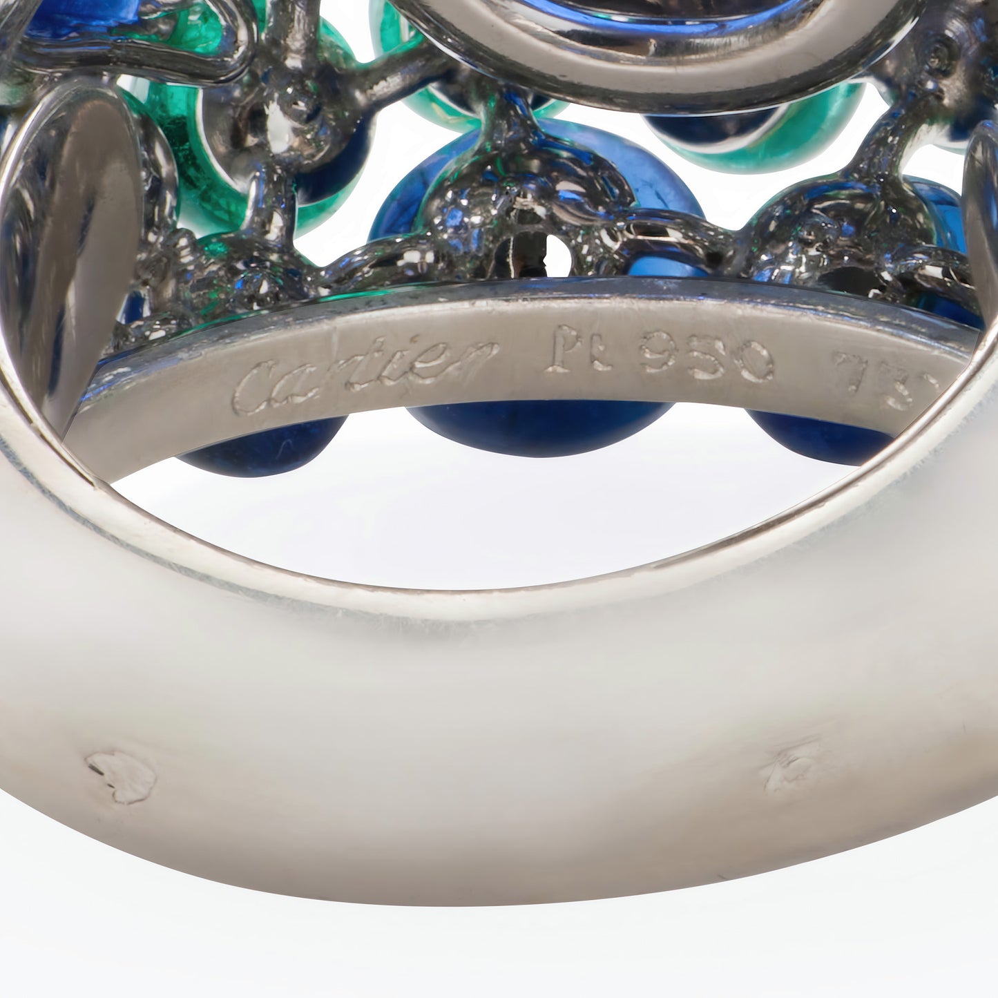 Macklowe Gallery Cartier Paris Ceylon Sapphire and Emerald Boule Ring