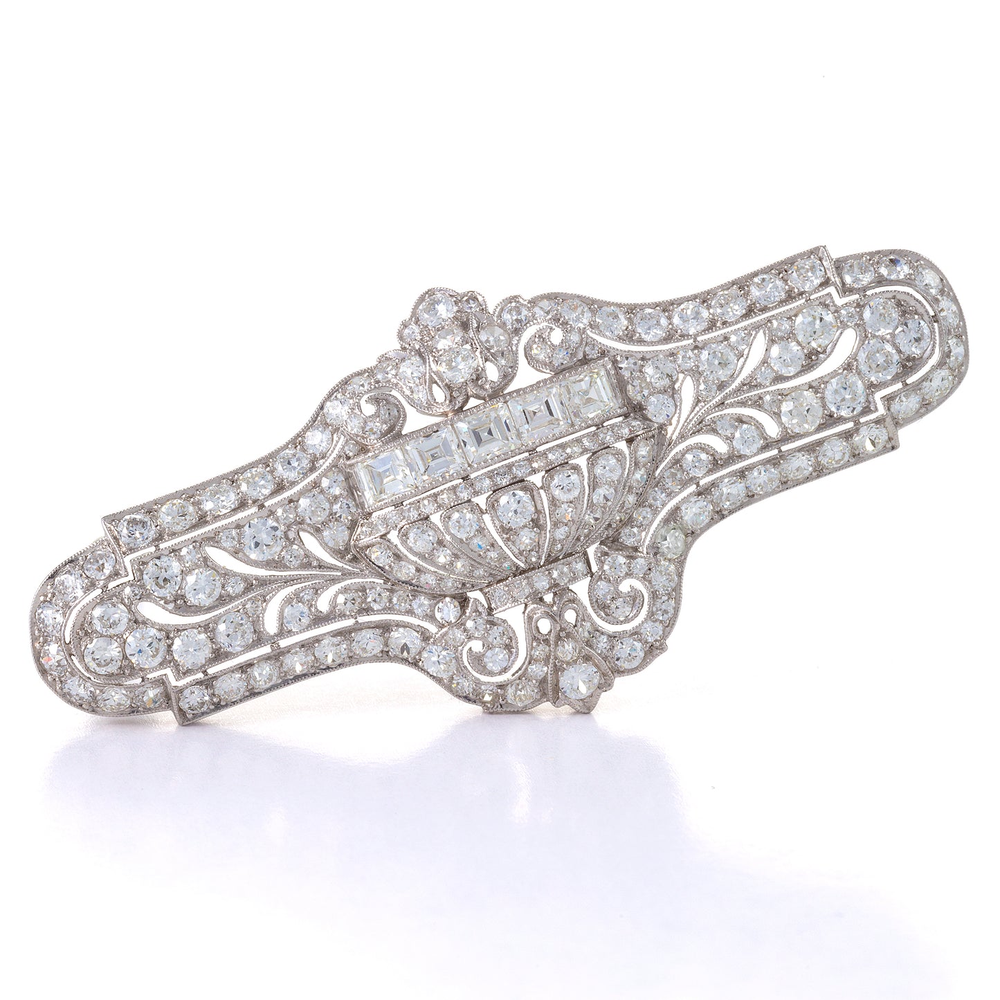 Macklowe Gallery E. M. Gattle & Co. Diamond Brooch