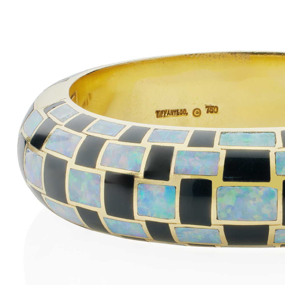 
                      
                        Macklowe Gallery Angela Cummings for Tiffany & Co. Bangle Bracelet
                      
                    