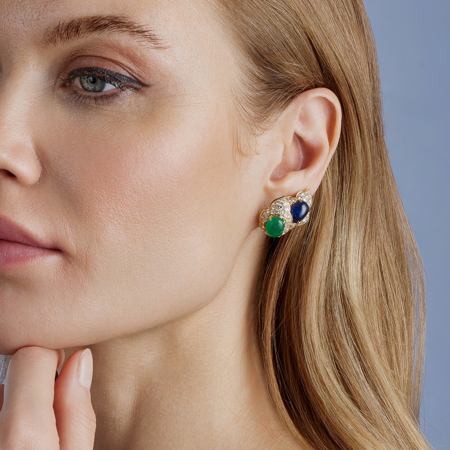 Macklowe Gallery Bulgari Emerald and Sapphire Clip Earrings