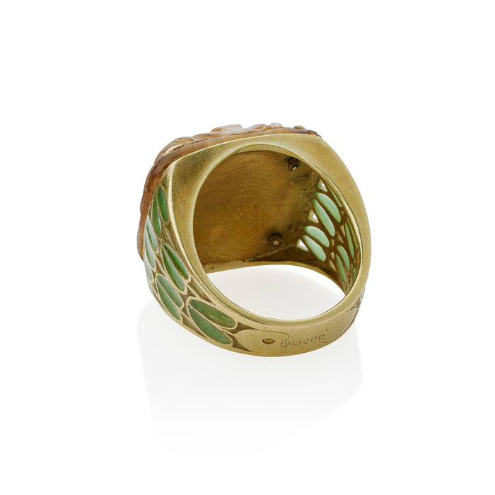 Macklowe Gallery René Lalique Art Nouveau Carved Horn and Plique-à-jour Enamel  "Grenouilles" or Frogs Ring