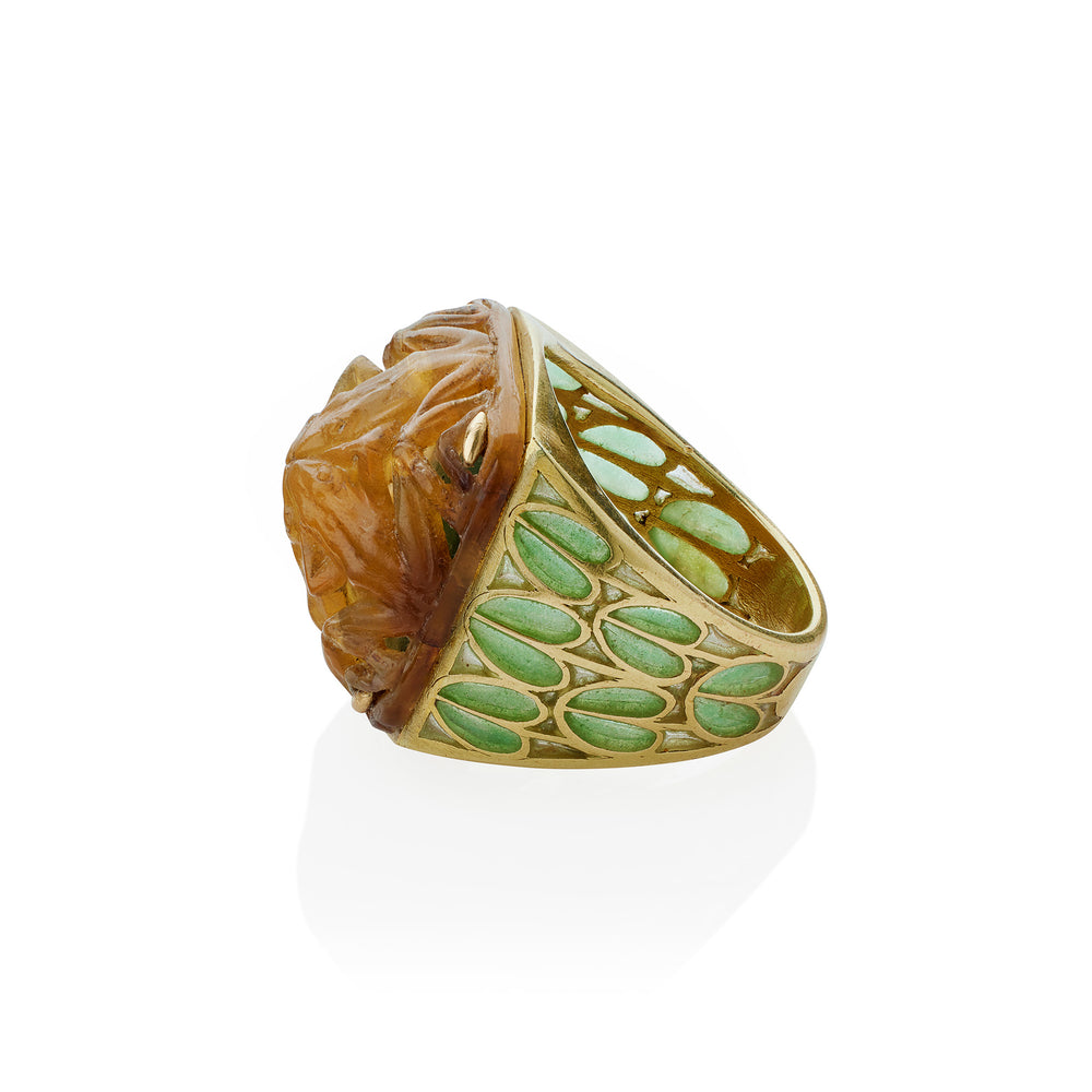 
                      
                        Macklowe Gallery René Lalique Art Nouveau Carved Horn and Plique-à-jour Enamel  "Grenouilles" or Frogs Ring
                      
                    