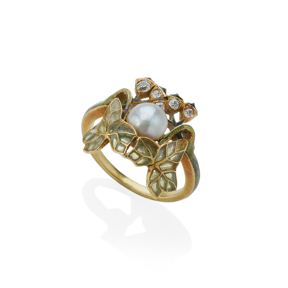 
                      
                        Macklowe Gallery René Lalique Art Nouveau Natural Pearl, Diamond and Plique-à-jour Enamel "Lierre" Ivy Ring
                      
                    