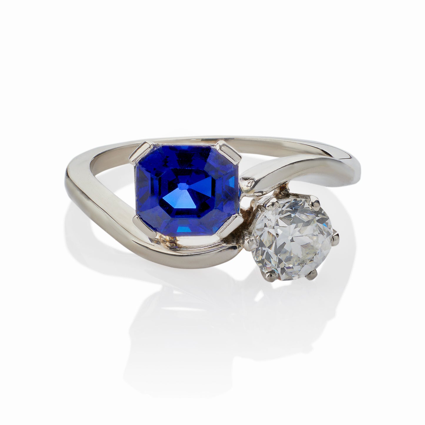 Macklowe Gallery "Toi et Moi" Untreated Burma Sapphire and Diamond Ring